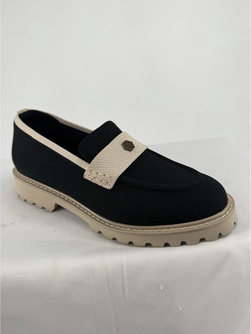 Vivaia shoes womens 7.5/8 39 black chunky knit loafers francesca fall slip on